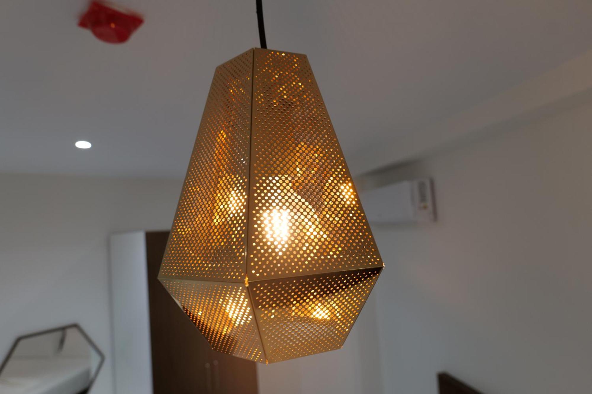 The Honeycomb Boutique Hotel Голем Екстериор снимка